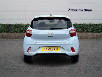 Used Hyundai i10 2021 for sale - 77795276: Photo