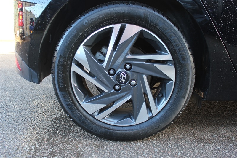 Used Hyundai i20 2022 for sale - 77178394: Photo 15