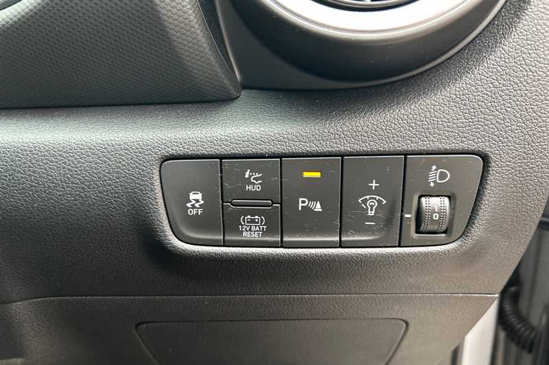 Used Hyundai KONA 2023 for sale - 77799865: Photo 34