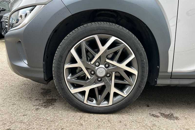 Used Hyundai KONA 2023 for sale - 77799865: Photo 9