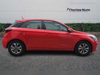 Used Hyundai i20 2019 for sale - 79498978: Photo
