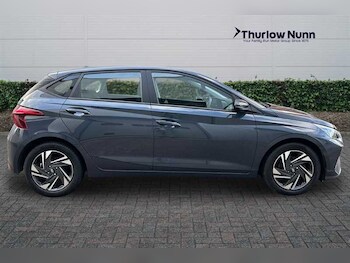 Used Hyundai i20 2021 for sale - 77347128: Photo