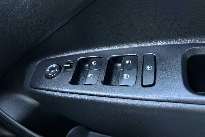 Used Hyundai i10 for sale - 77513888: Photo 16