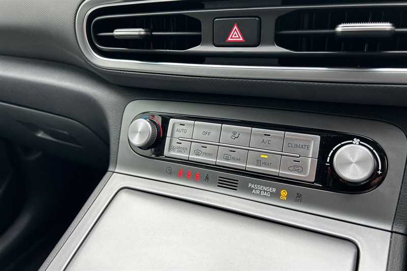 Used Hyundai KONA 2023 for sale - 77480347: Photo 12