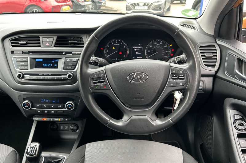 Used Hyundai i20 2016 for sale - 77480346: Photo 11