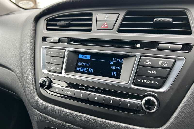 Used Hyundai i20 2016 for sale - 77480346: Photo 17