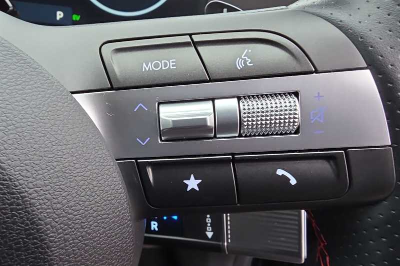 Used Hyundai KONA 2025 for sale - 77810367: Photo 22