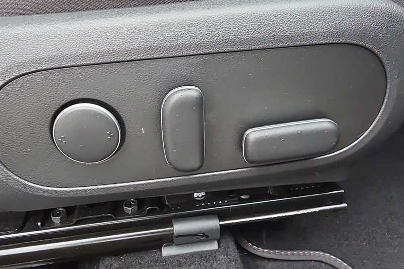 Used Hyundai KONA 2025 for sale - 77810367: Photo 34