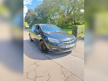 Used Vauxhall Astra 2013 for sale - 76035561: Photo
