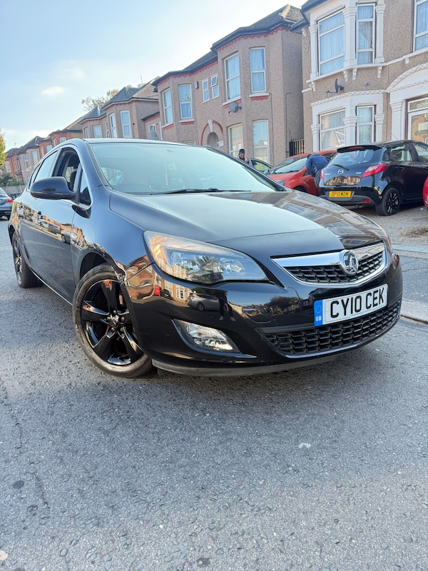 Used Vauxhall Astra for sale - 76255529: Photo 3