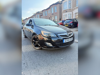 Used Vauxhall Astra for sale - 76255529: Photo 3