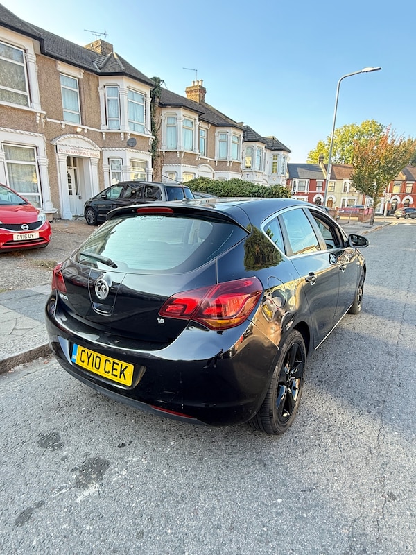 Used Vauxhall Astra for sale - 76255529: Photo 5