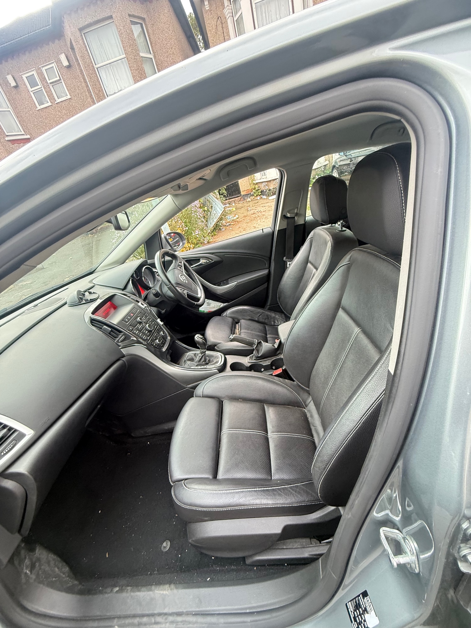 Used Vauxhall Astra 2012 for sale - 76172248: Photo 11