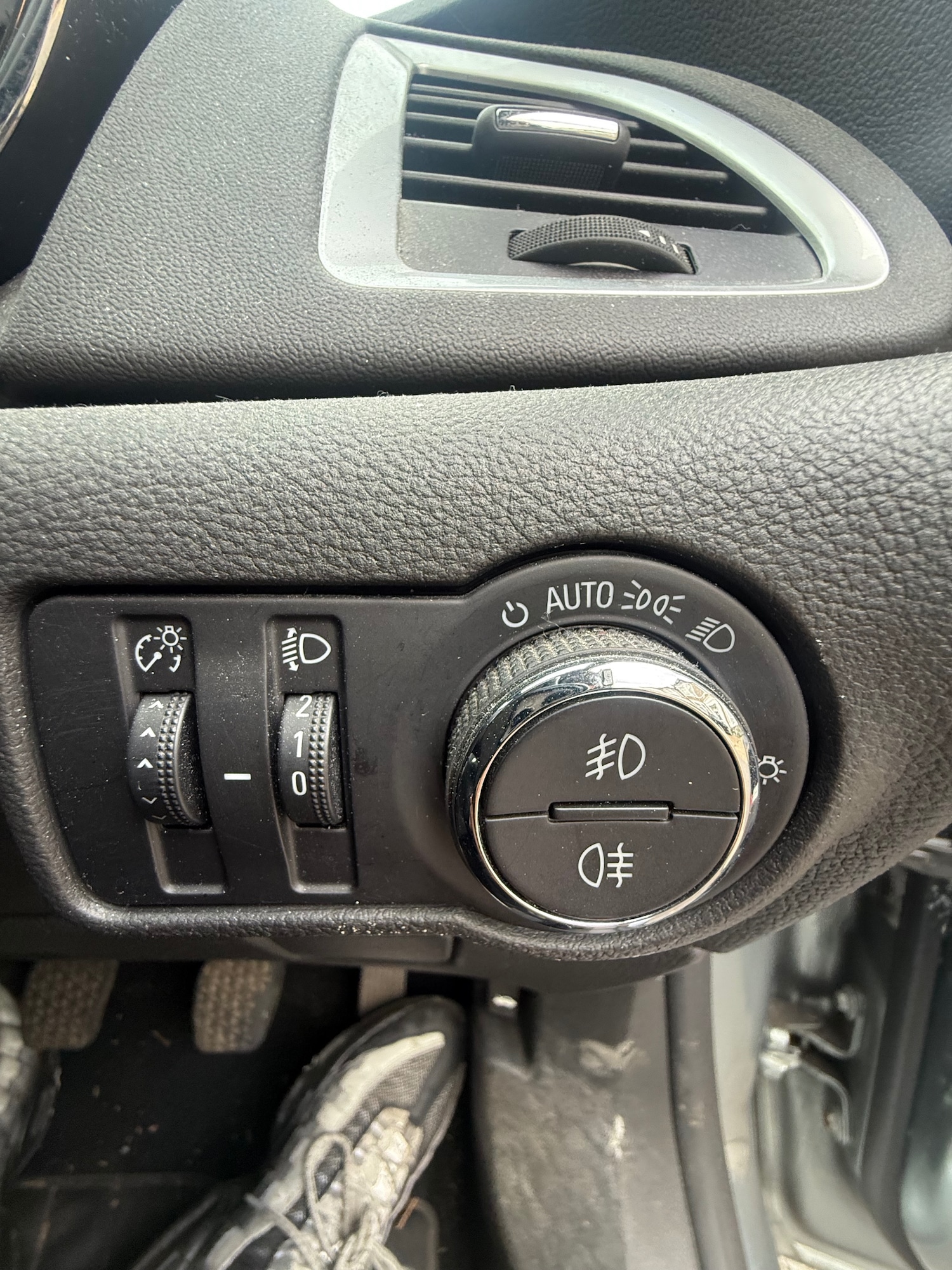 Used Vauxhall Astra 2012 for sale - 76172248: Photo 12