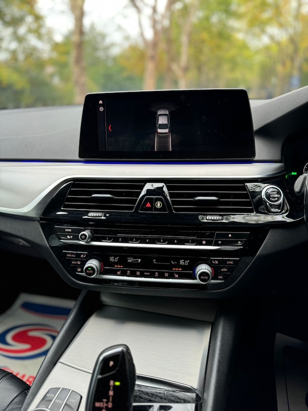 Used BMW 5 Series 2018 for sale - 76255498: Photo 12