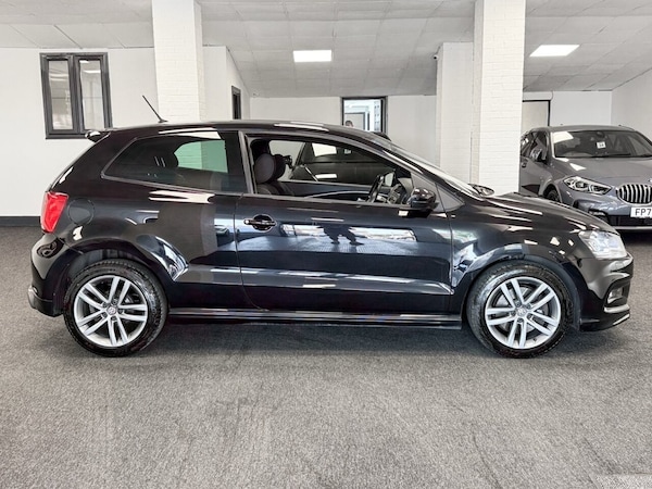 Used Volkswagen Polo 2016 for sale - 75560580: Photo 3
