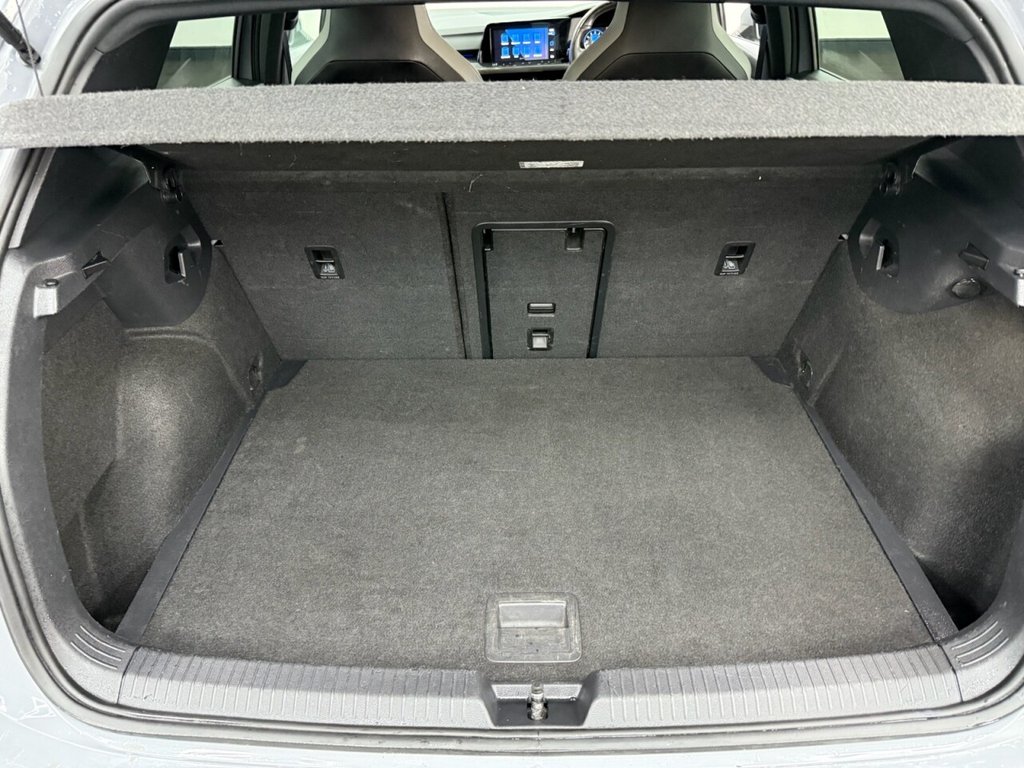Used Volkswagen Golf 2021 for sale - 76048643: Photo 21