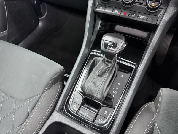 Used Skoda Karoq 2020 for sale - 76019027: Photo 33