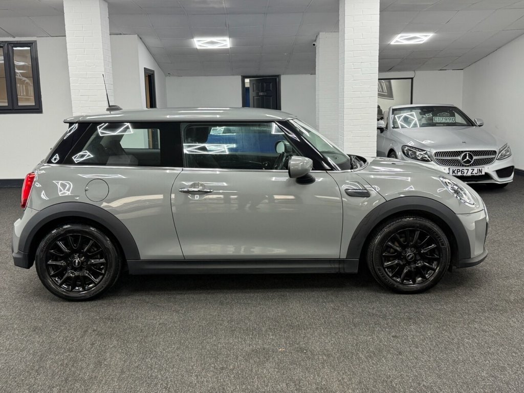 Used MINI Hatch 2022 for sale - 76417692: Photo 5