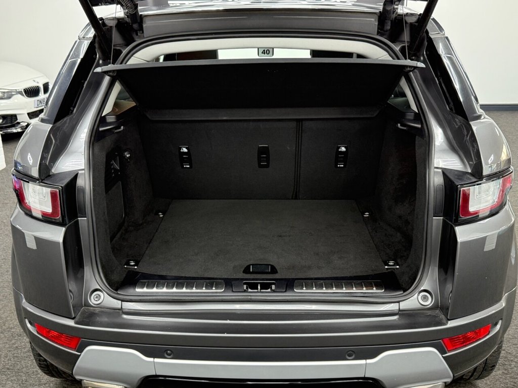 Used Land Rover Range Rover Evoque 2018 for sale - 76631839: Photo 39