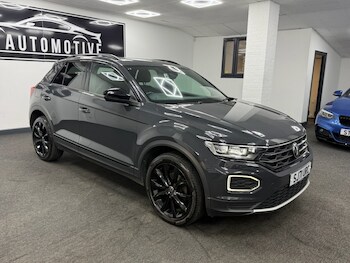 Used Volkswagen T-Roc 2021 for sale - 76973582: Photo