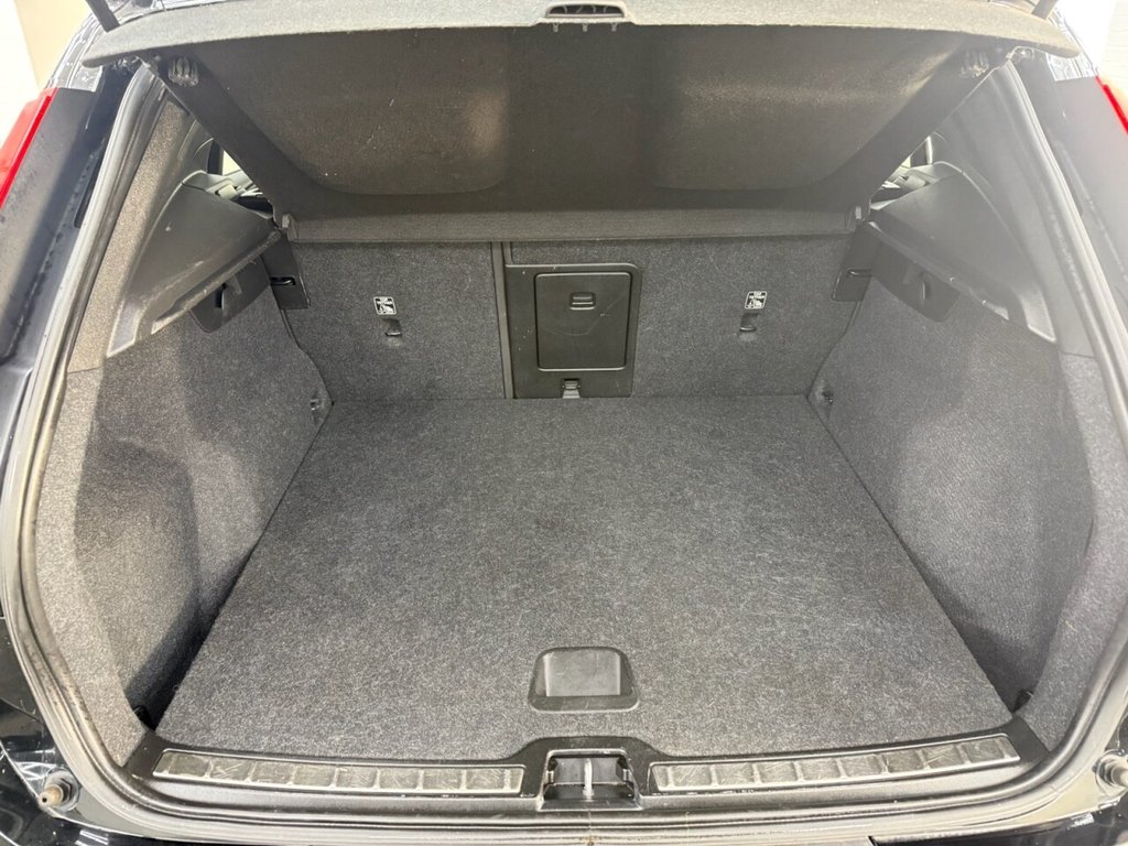 Used Volvo XC40 2018 for sale - 76569919: Photo 19