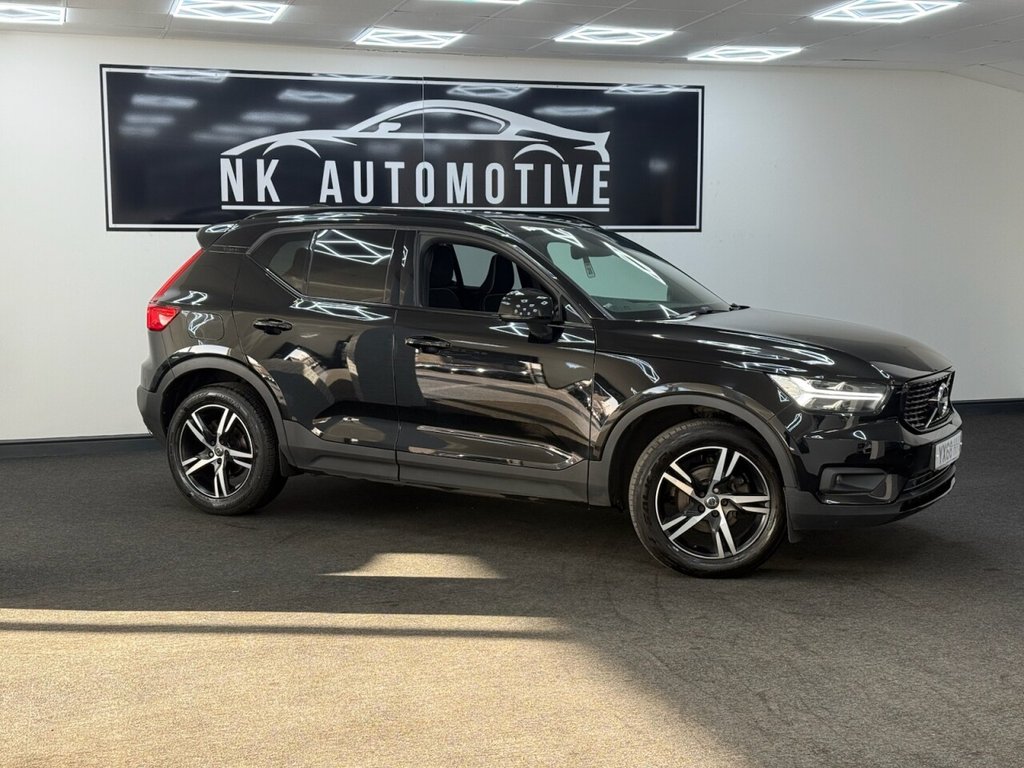 Used Volvo XC40 2018 for sale - 76569919: Photo 2