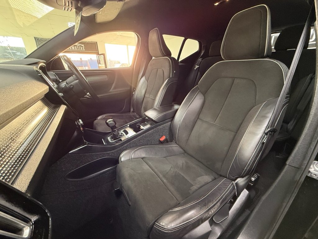 Used Volvo XC40 2018 for sale - 76569919: Photo 24