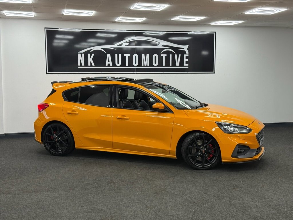 Used Ford Focus 2019 for sale - 76686663: Photo 2