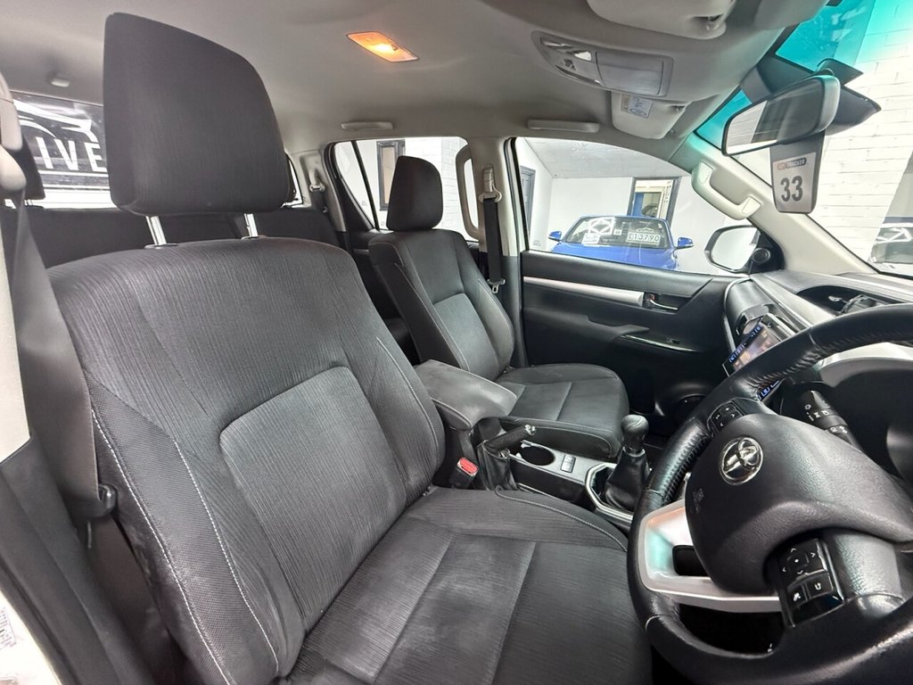 Used Toyota Hilux 2017 for sale - 76591044: Photo 13