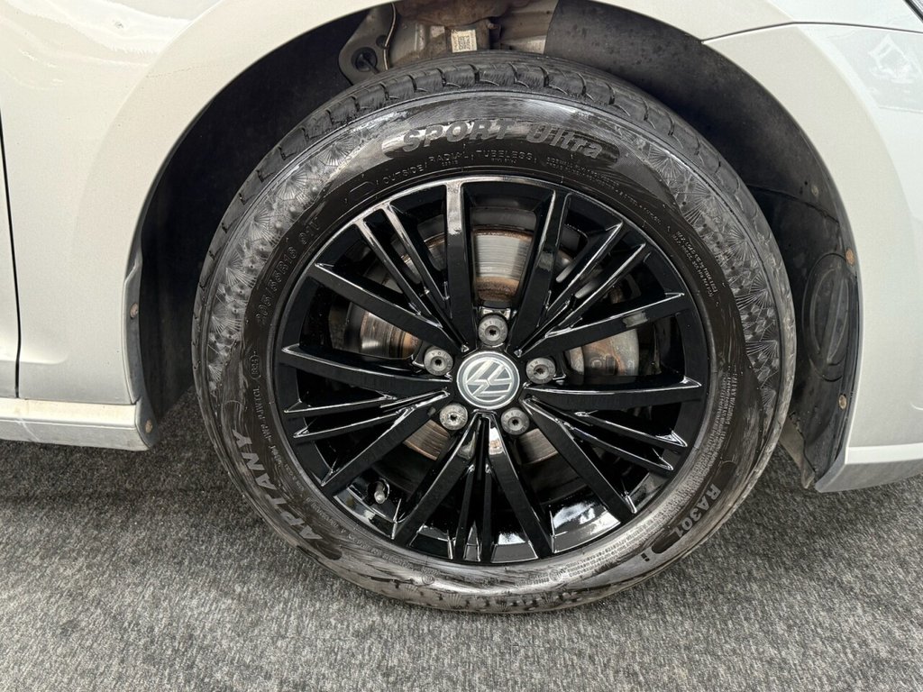 Used Volkswagen Golf 2017 for sale - 76019136: Photo 11