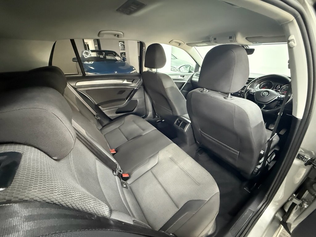 Used Volkswagen Golf 2017 for sale - 76019136: Photo 16
