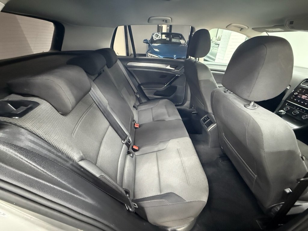 Used Volkswagen Golf 2017 for sale - 76019136: Photo 17