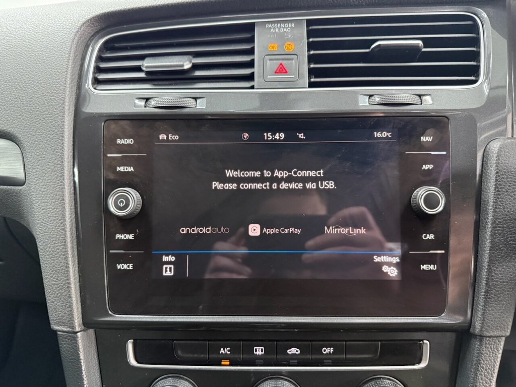 Used Volkswagen Golf 2017 for sale - 76019136: Photo 30