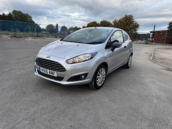 Used Ford Fiesta 2016 for sale - 78796117: Photo