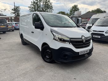 Renault Trafic feature image