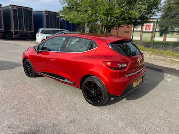 Used Renault Clio 2015 for sale - 79033982: Photo