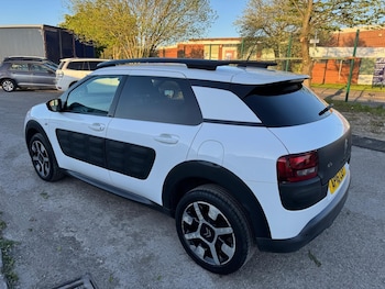 Used Citroen C4 Cactus 2016 for sale - 78784247: Photo