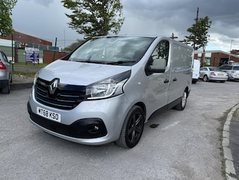 Used Renault Trafic 2018 for sale - 79554930: Photo