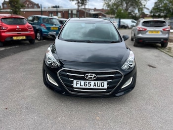 Used Hyundai i30 2015 for sale - 79552889: Photo