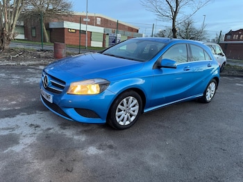 Used Mercedes-Benz A-Class 2015 for sale - 78784977: Photo