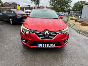 Used Renault Megane 2017 for sale - 78879013: Photo