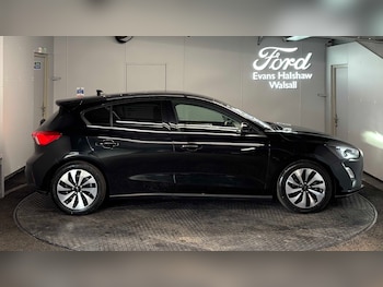 Used Ford Focus 2021 for sale - 78625525: Photo