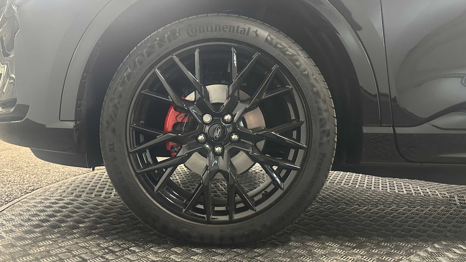 Used Ford Kuga 2025 for sale - 76889880: Photo 11