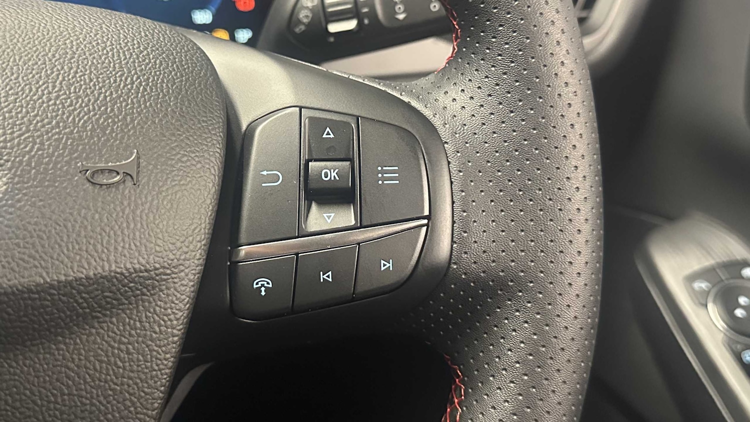 Used Ford Kuga 2025 for sale - 76889880: Photo 18