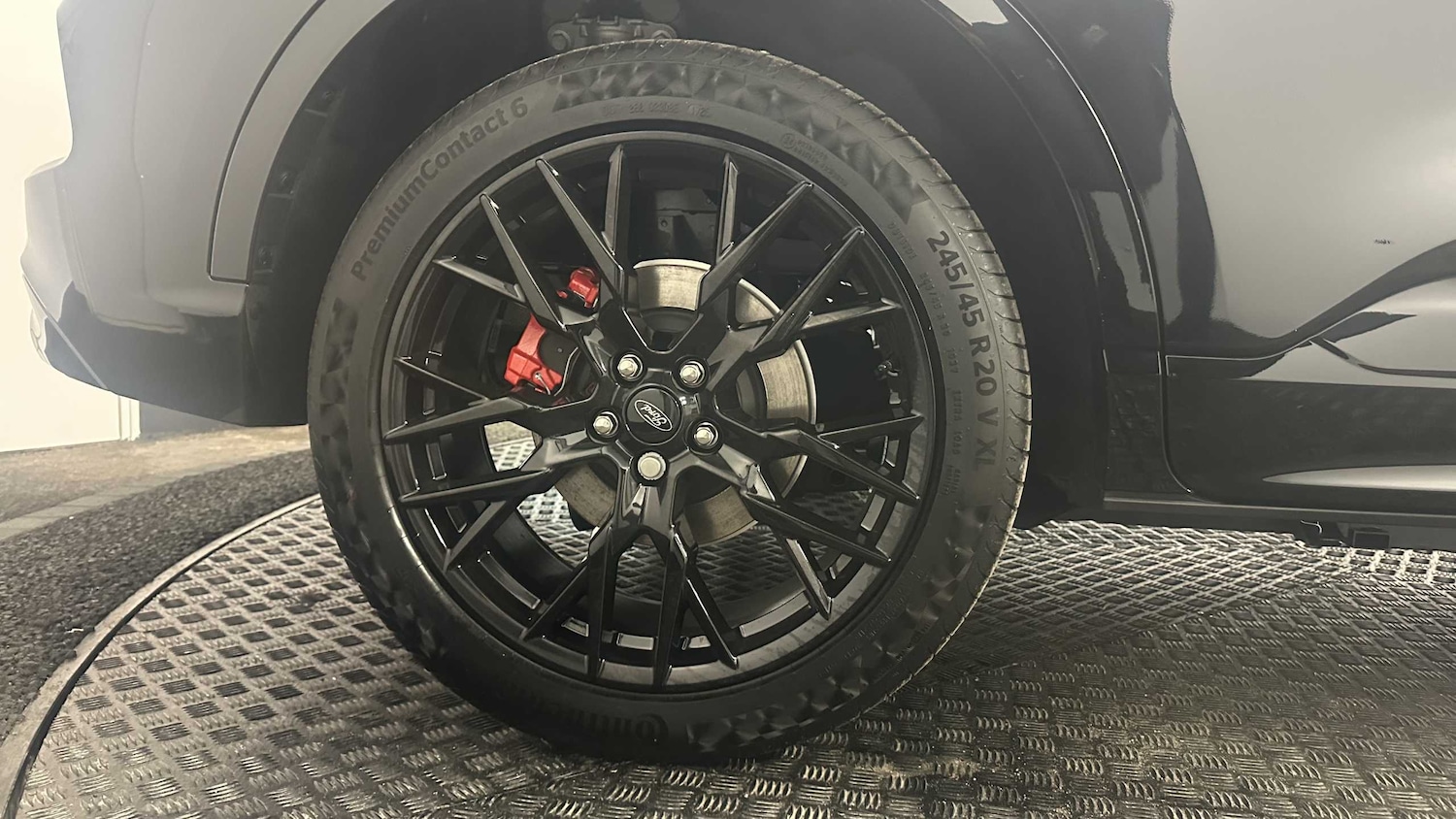 Used Ford Kuga 2025 for sale - 76889880: Photo 9