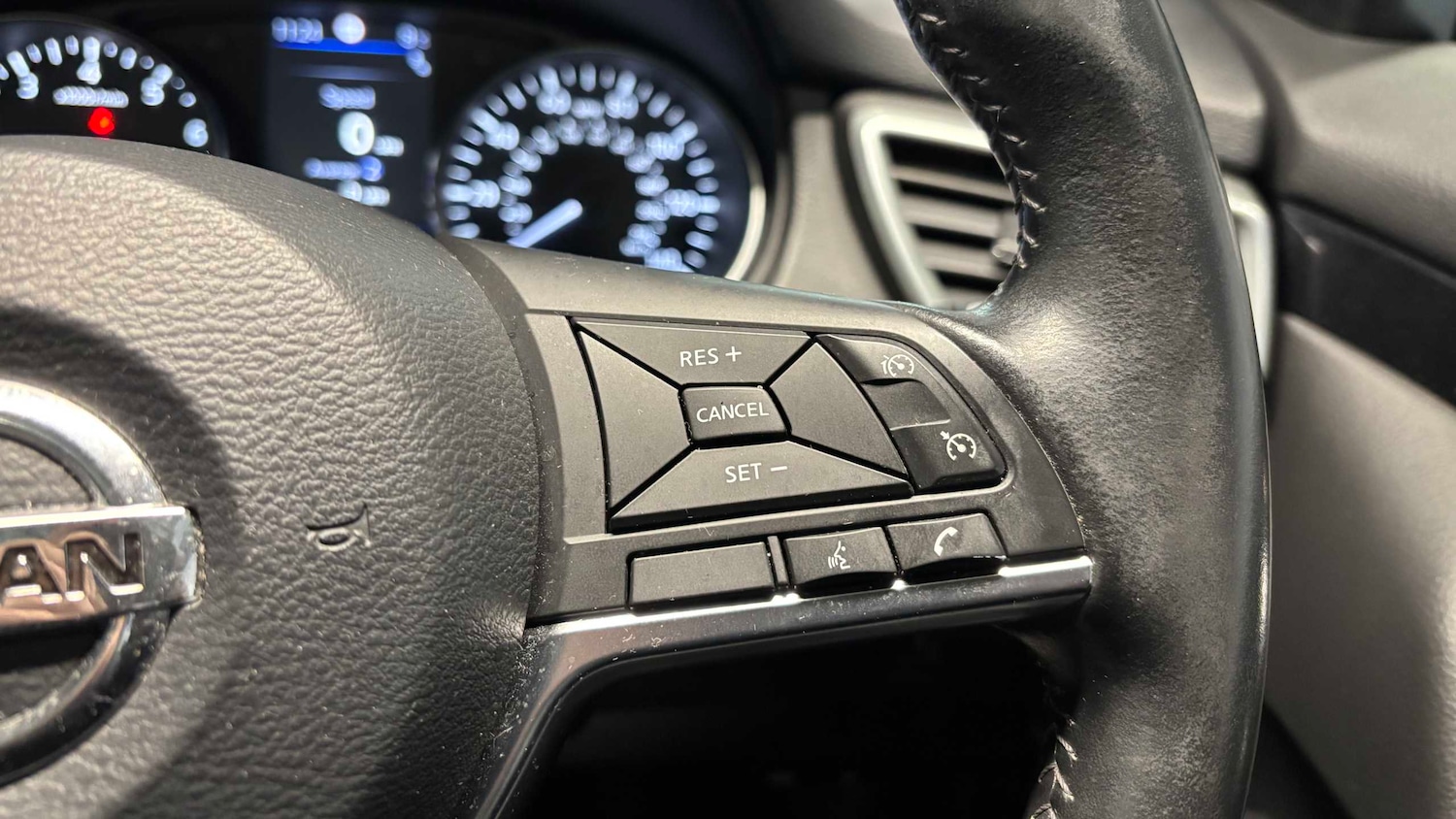 Used Nissan Qashqai 2020 for sale - 76692181: Photo 17