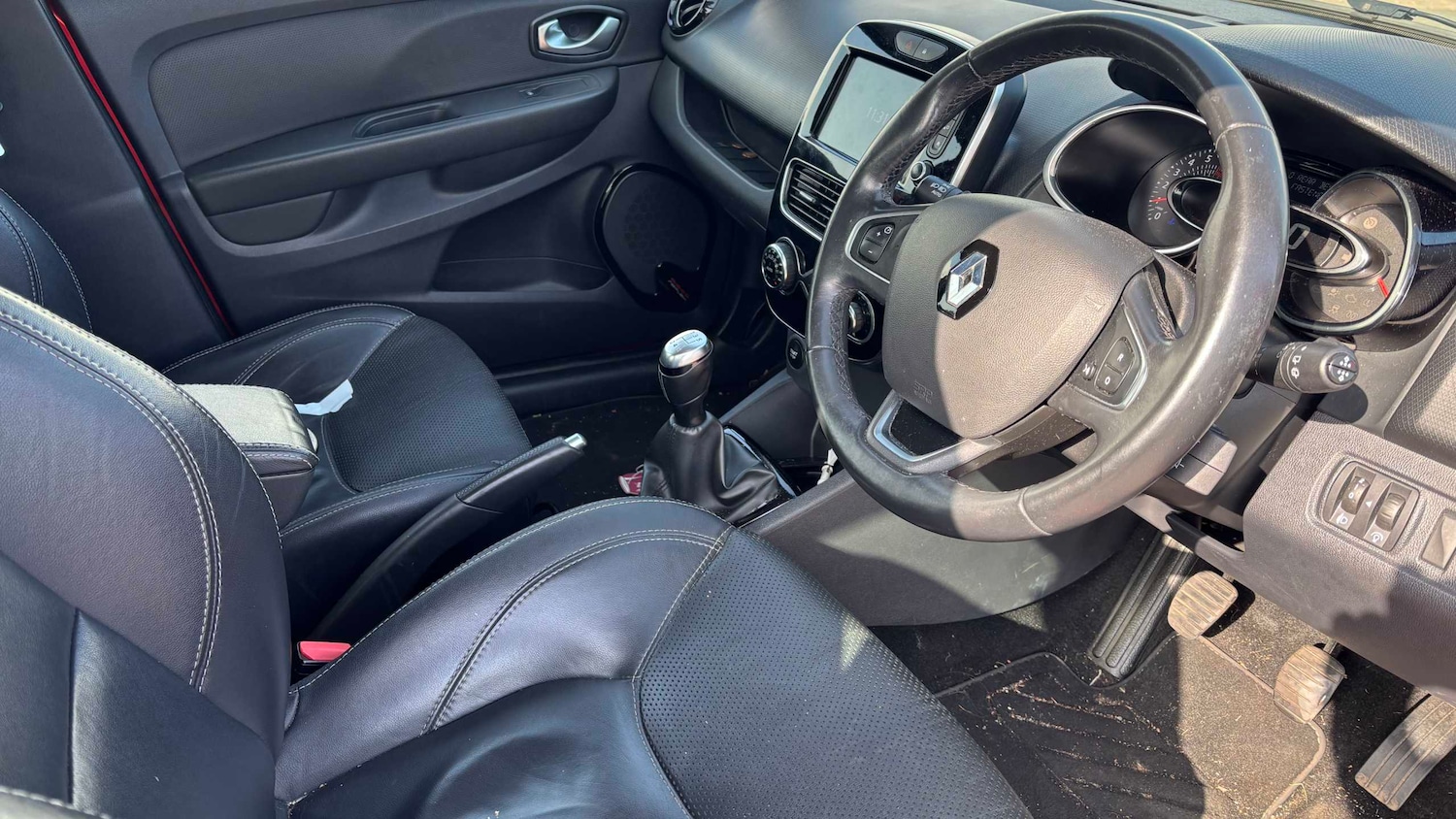 Used Renault Clio 2018 for sale - 77772104: Photo 6