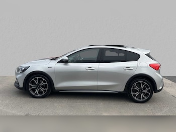 Used Ford Focus 2020 for sale - 75968139: Photo