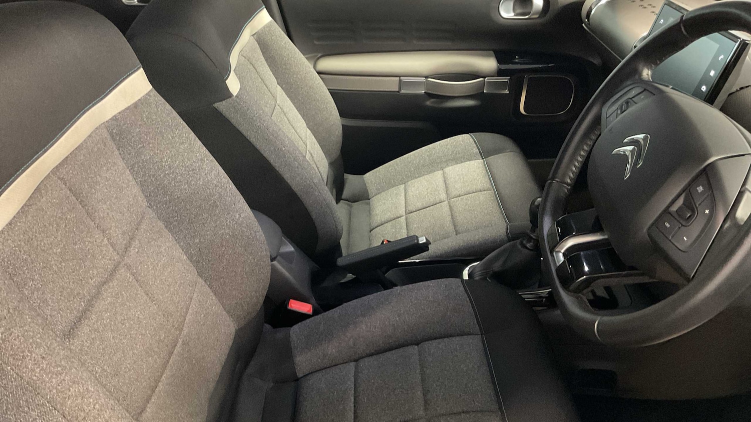 Used Citroen C4 Cactus 2020 for sale - 76540860: Photo 10